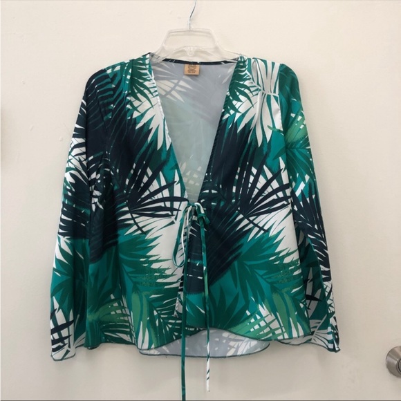 Never Fully Dressed Tropical wrap skirt and top set - Picture 6 of 6